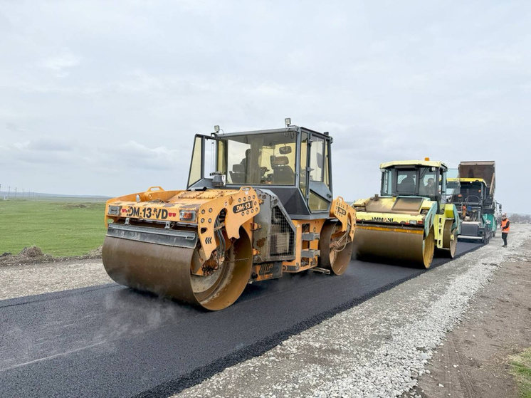 В Кабардино-Балкарии ремонтируют горную дорогу к кладбищу