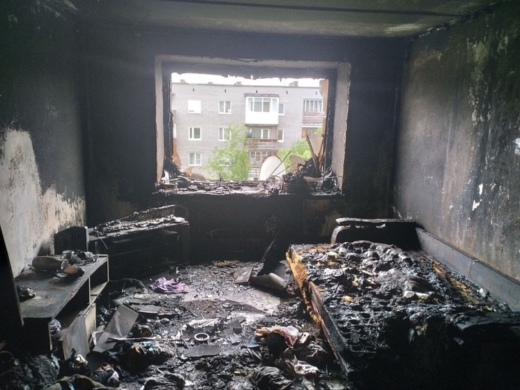 В утреннем пожаре в Мурмашах пострадал один человек