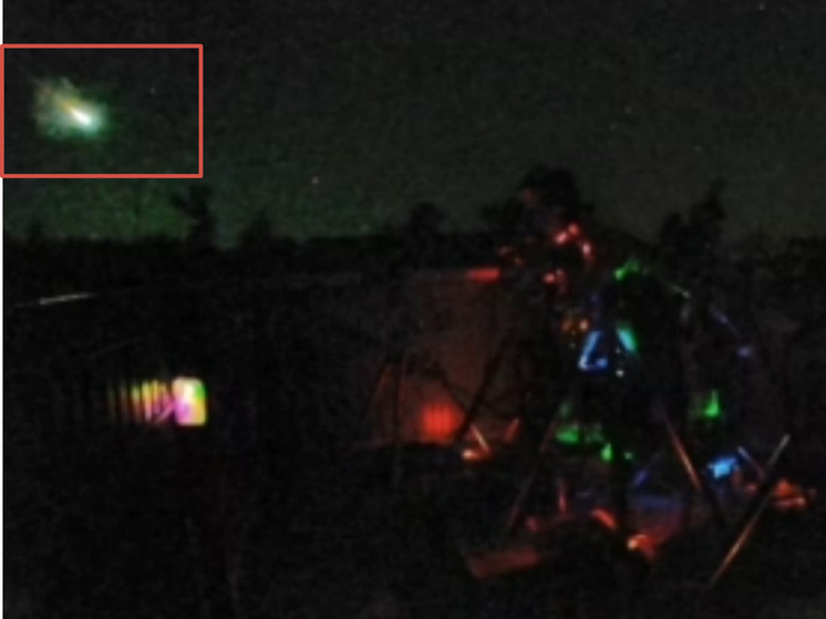 Полёт яркого болида над Сочи 20 июня сняли на видео