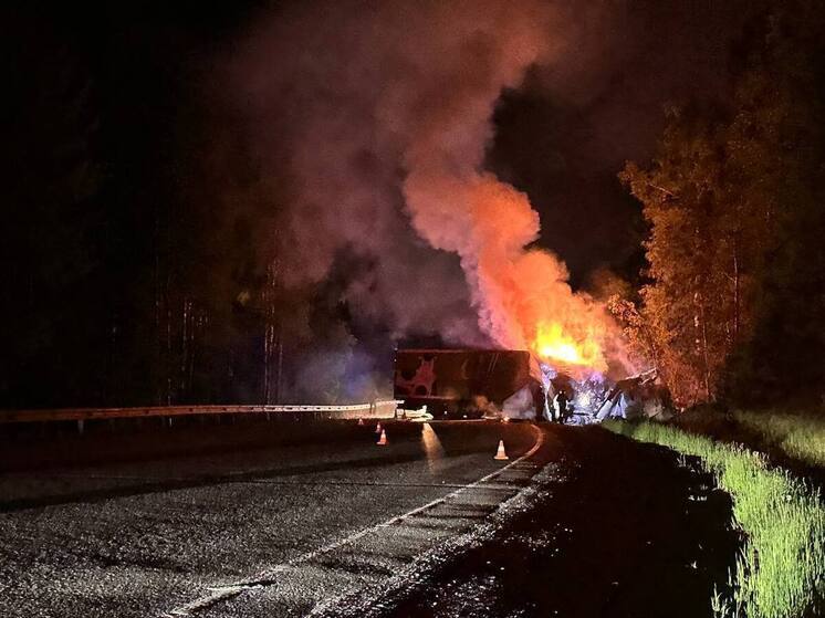 Тройное смертельное ДТП с возгоранием автомобилей произошло под Слюдянкой