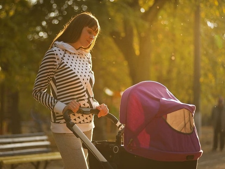 Почти сорок тысяч детей и беременных получили единое пособие в ДНР