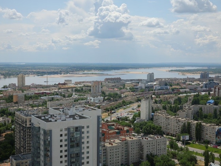 В Волгограде попала на видео драка между женщинами в ПВЗ маркетплейса