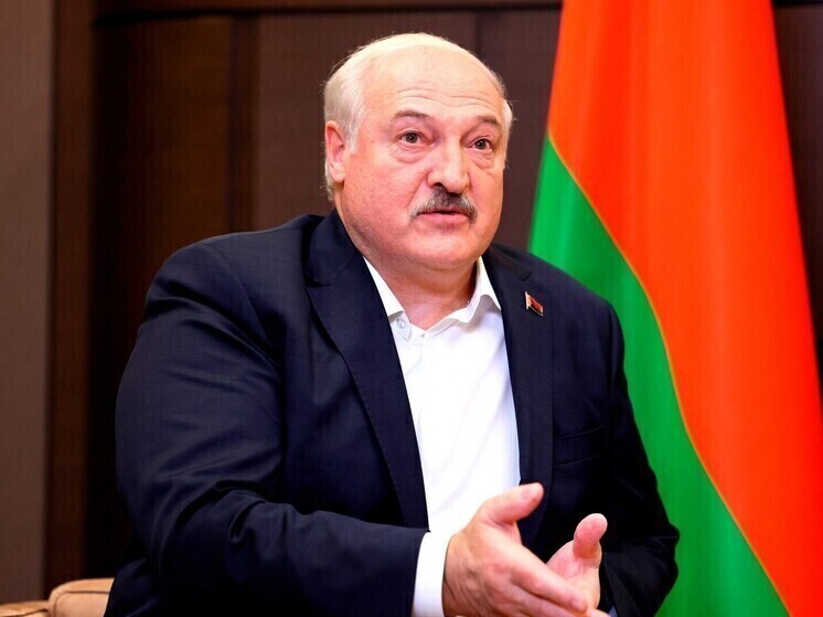 Стало известно о затянувшихся переговорах Лукашенко со спецпосланником Трампа