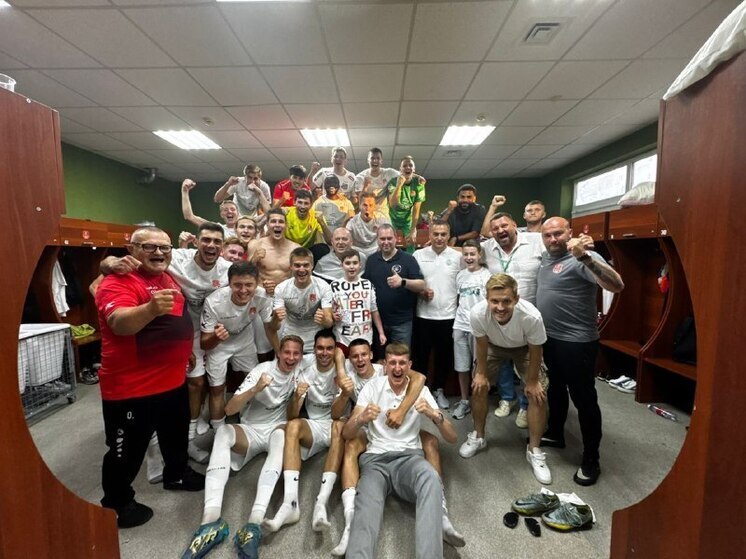  Футболисты «Астрахани» выиграли 5-й матч подряд