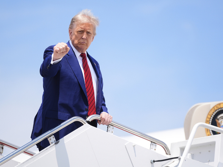 В Пакистане до нападения США на Иран Трампа назвали достойным Нобелевской премии миротворцем