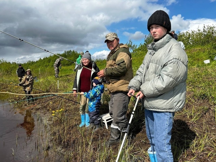  В селе Ома прошел праздник по спортивной рыбной ловле