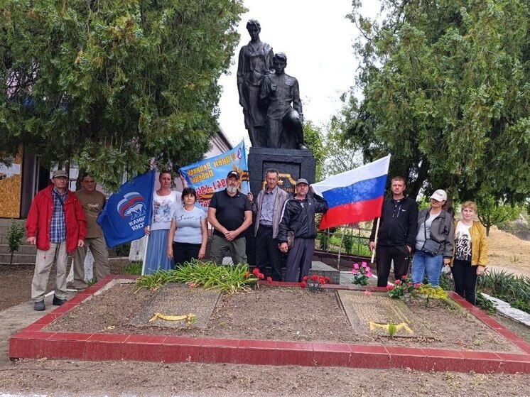 В херсонских Днепрянах провели мероприятие ко Дню памяти и скорби