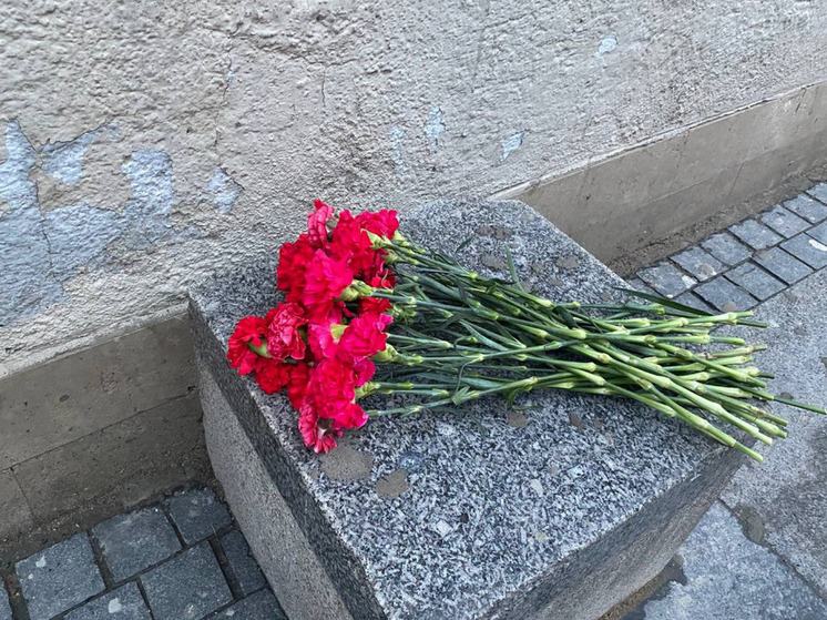 У стелы «Никто не забыт, ничто не забыто» в Умбе пройдет акция «Свеча Памяти» в 12:00