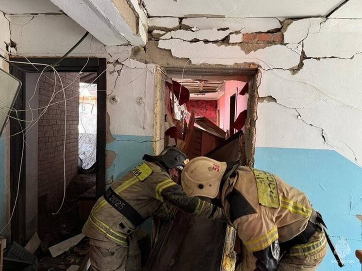 В Серове развернули пункт временного размещения после взрыва газа в жилом доме