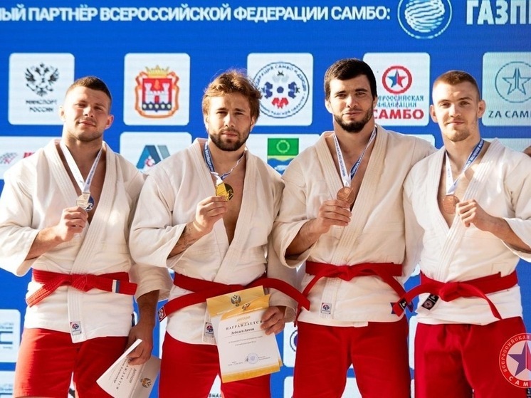 Пензенский самбист завоевал бронзу на чемпионате России по пляжному самбо