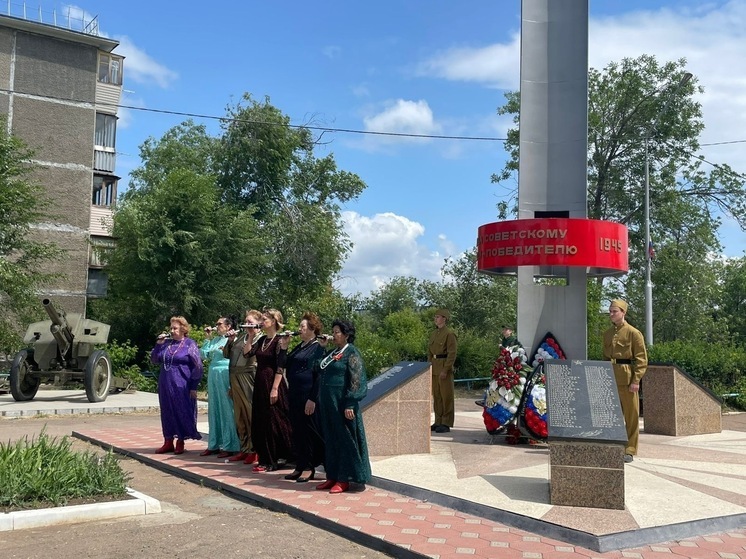 В Энергетике Новоорского района почтили память героев Великой Отечественной войны
