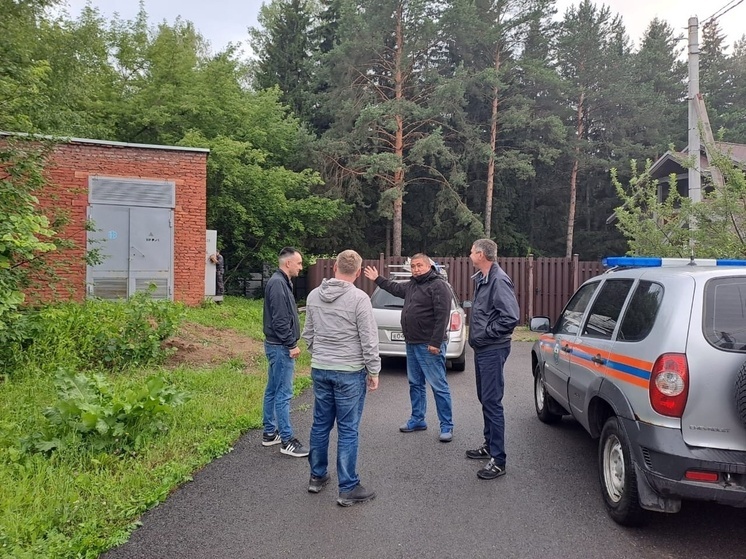 В садовом товариществе в Уфе из-за удара молнии отключился свет