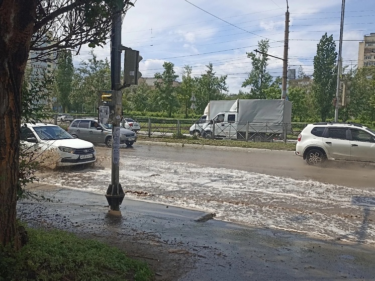 Оренбург после ливня превратился в Венецию