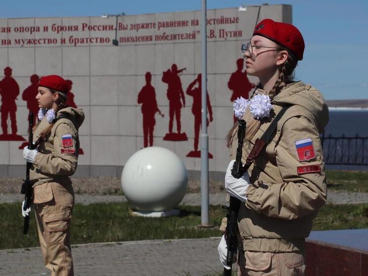 Росгвардейцы Чукотки почтили память павших в годы Великой Отечественной войны