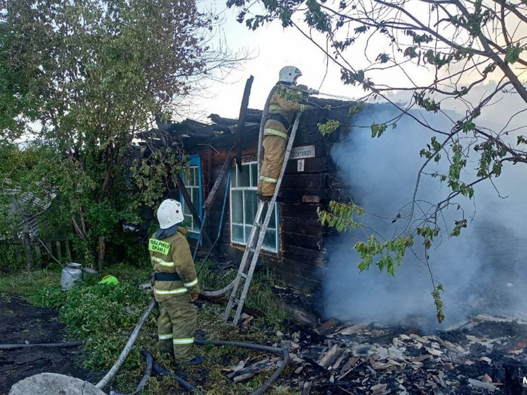 На Алтае вспыхнуло 162 «квадрата» жилого дома