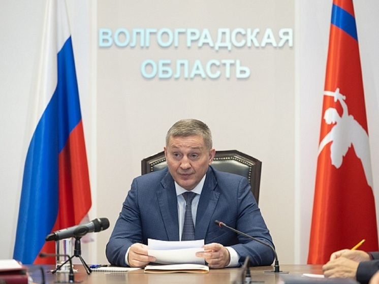 Андрей Бочаров поставил задачи по итогам работы региона на ПМЭФ-2025