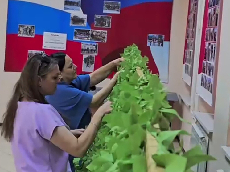 Бабынинские мастерицы плетут победу для фронта