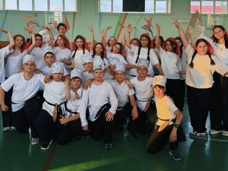 В Русскинской открылась новая смена в лагере «Кар-Тохи. Навыки будущего»
