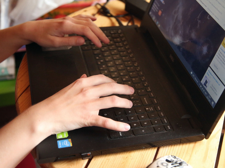 Эксперт Мурадян: при трудоустройстве нужно обращать внимание на содержание договора