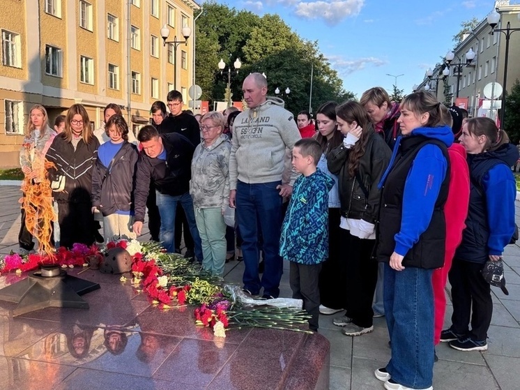 Олег Валенчук: на Вятской земле бережно хранят память о героях