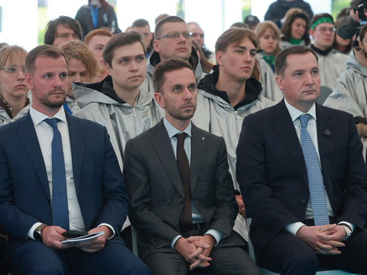 Новые подходы к решению экологических вопросов участники первого Международного форума «Земляне», который в эти дни проходит в Архангельской области, обсудили на пленарном заседании на тему «Наш дом – планета