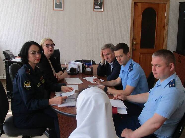 петербуржцы сели за обман калининградки на 12 миллионов