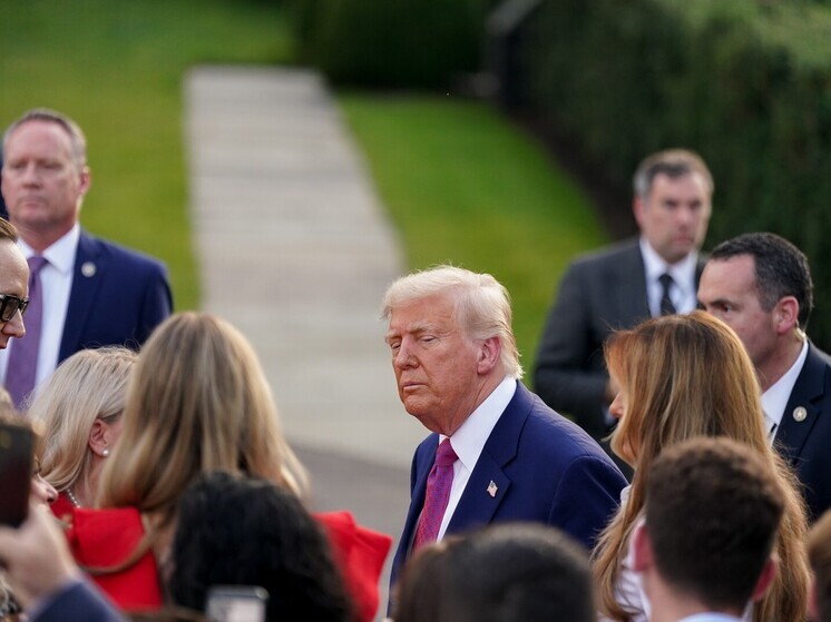 Конгрессмены-демократы потребовали от Трампа сообщить, какую угрозу Иран представляет для США