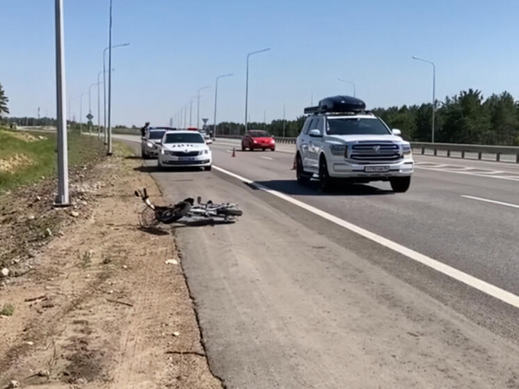 Отец и дочь на электровелосипеде пострадали в ДТП в Усольском районе