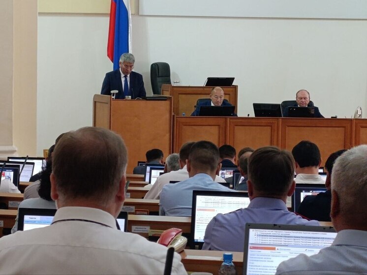 Цыденов прокомментировал кадровые вопросы в правительстве Бурятии