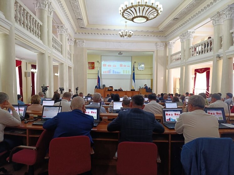 Депутаты Народного Хурала приняли отчет главы Бурятии о работе правительства за 2019-2024 годы
