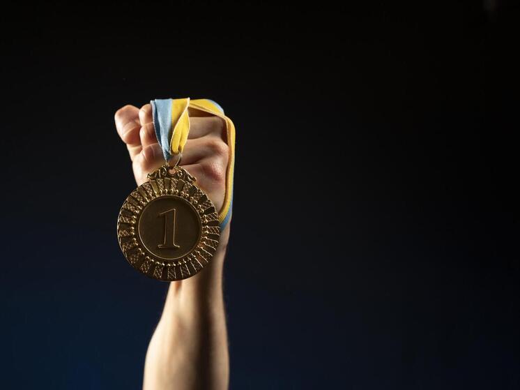 Сборная Красноярского края триумфально выступила на чемпионате России по пауэрлифтингу, завоевав золото и бронзу