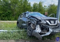 В Чапаевске произошла авария с участием иномарки и отечественного авто