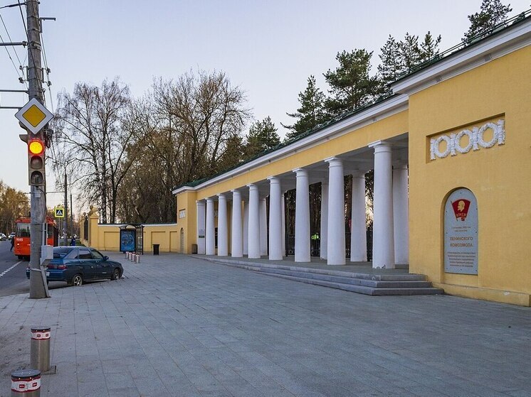У парка «Швейцария» оборудуют новые парковочные места