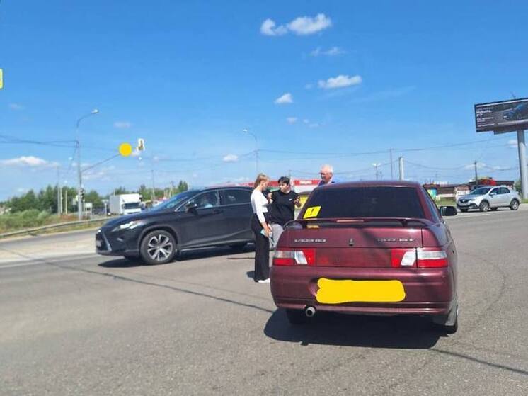 На трассе под Рязанью столкнулись две легковушки