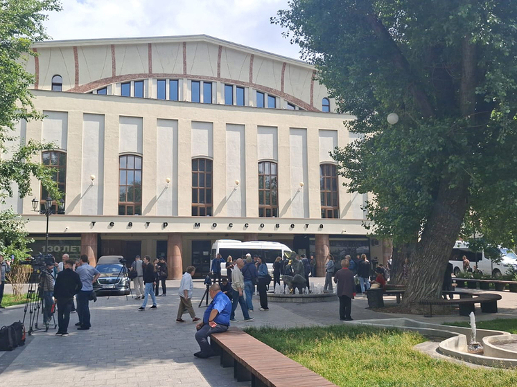 В Москве началось прощание с народной артисткой РСФСР Валентиной Талызиной