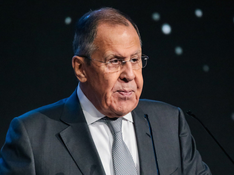 Лавров: для Украины «вымаливают» перемирие без дополнительных условий