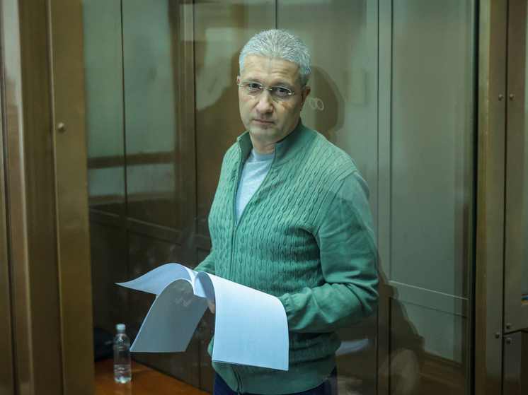 Экс-заместитель главы Минобороны Тимур Иванов заявил, что его есть за что судить