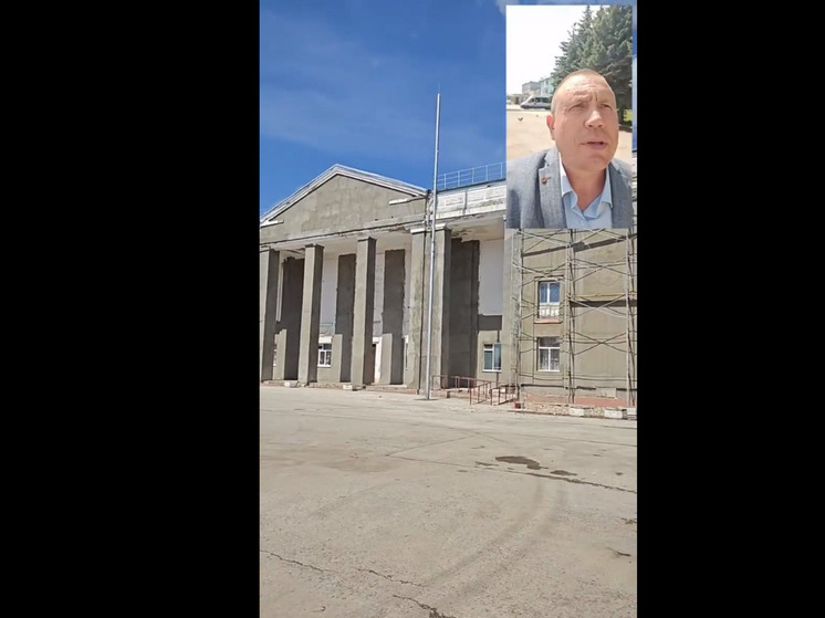 Глава Донского Кулик высказал жителям за разбитые скамейки возле ДК