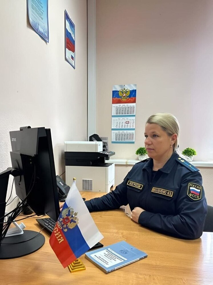 «Лучше платить, чем подметать»: житель Великолукского района погасил долг по алиментам после угрозы об административной ответственности
