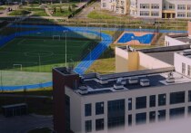 На севере города стартует строительство нового районного торгового центра. Он появится в жилом комплексе «Юнтолово», расположенном в Приморском районе города. Девелопером выступает компания «Главстрой Санкт-Петербург». Первые магазины комплекса начнут работу весной 2026 года.