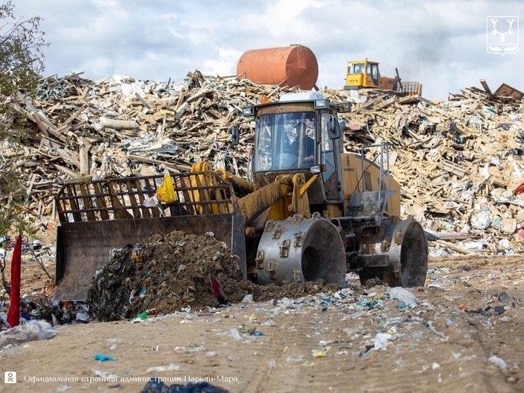 Специалисты КБ и БО отработали тушение условного пожара на полигоне ТКО