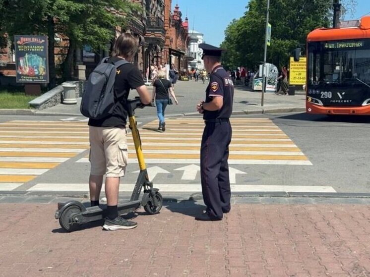 Полиция в Хабаровске искала несовершеннолетних водителей