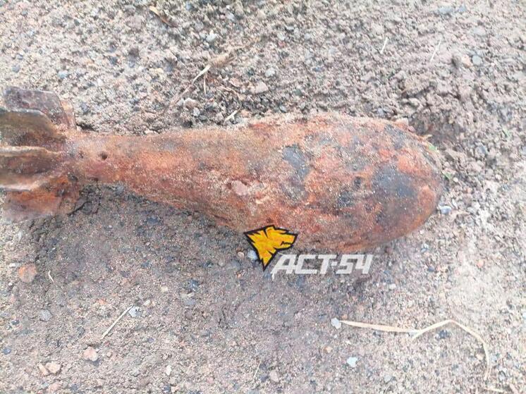 В Новосибирске в песочнице нашли минометный снаряд времен войны
