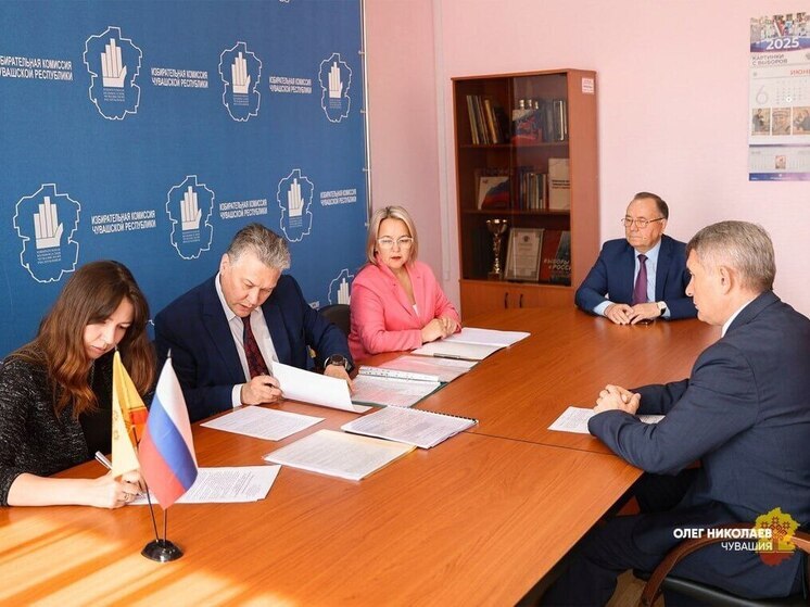 Олег Николаев подал документы для участия в выборах Главы Чувашии