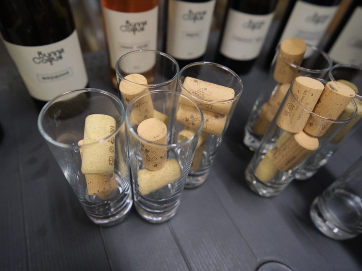 Из кафе в Волгоградской области изъяли 124 литра незаконного алкоголя