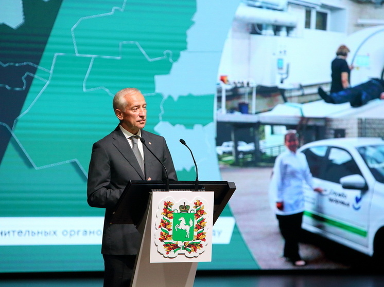 Мазур поручил ускорить ремонт больниц и улучшить медицинские услуги в Томской области