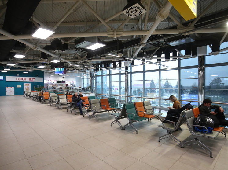 В аэропорту Волгограда задерживается прилет рейса из Казани