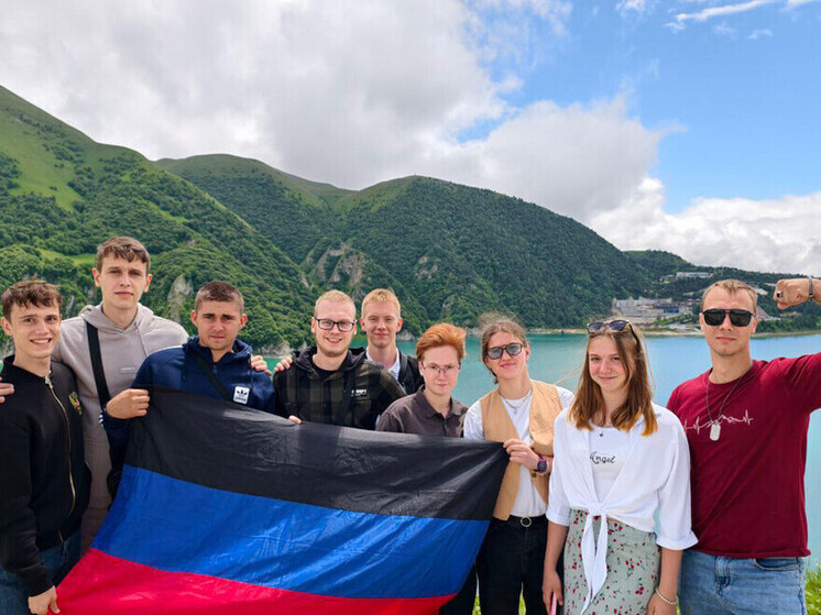 Победители «Новых горизонтов» из ДНР знакомятся с историей и культурой России