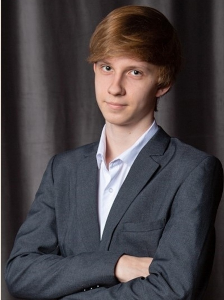 Сочинец написал ЕГЭ на сто баллов по физике