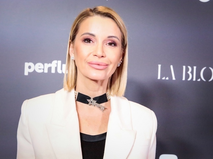 Ольга Орлова разрешила своему мужу отвести Ксению Бородину к алтарю на свадьбе